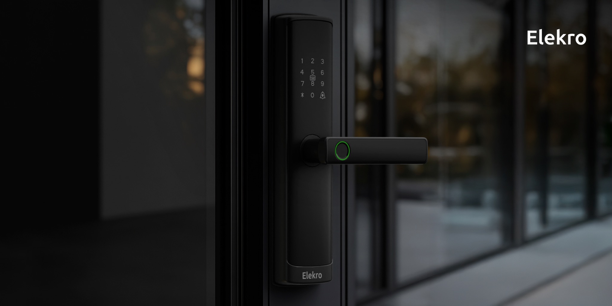 Fechadura Elekro instalada em esquadria de alumínio